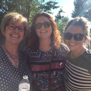 Meet your Posher, Carolyn